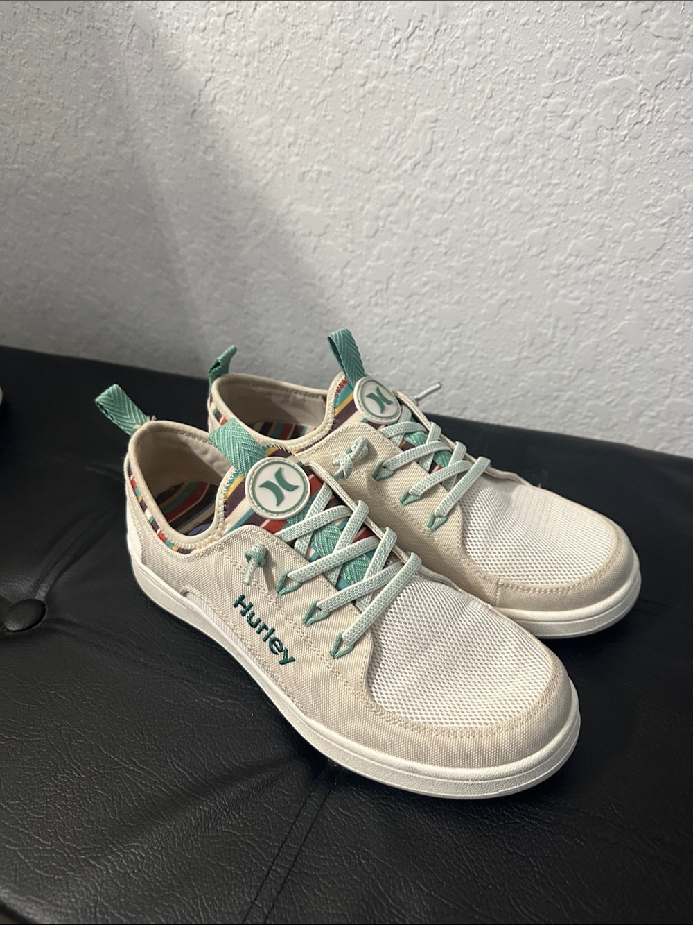 Hurley Cream Canvas Sneakers with Mint Accents